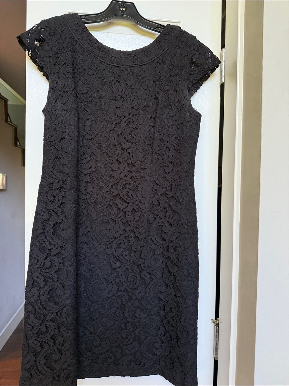Halogen black cap sleeve lace lined dress. Super lightweight M petite. L 35”